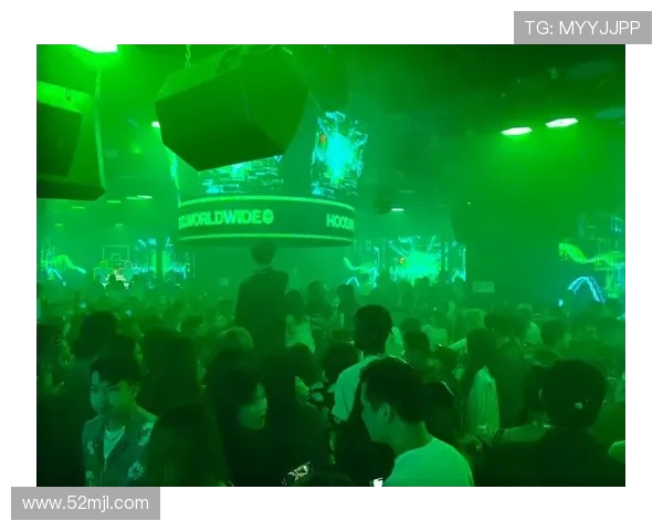 掘金队狂欢夜登陆拉斯维加斯 酒吧蹦迪庆祝胜利燃爆全场