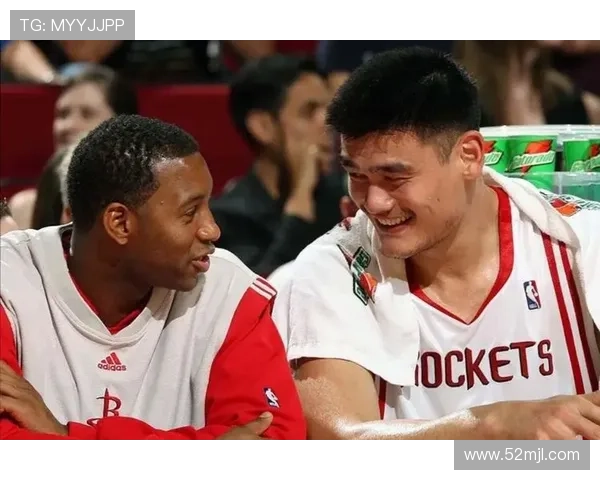 姚明带领胡人征战季后赛的辉煌历程与传奇时刻回顾